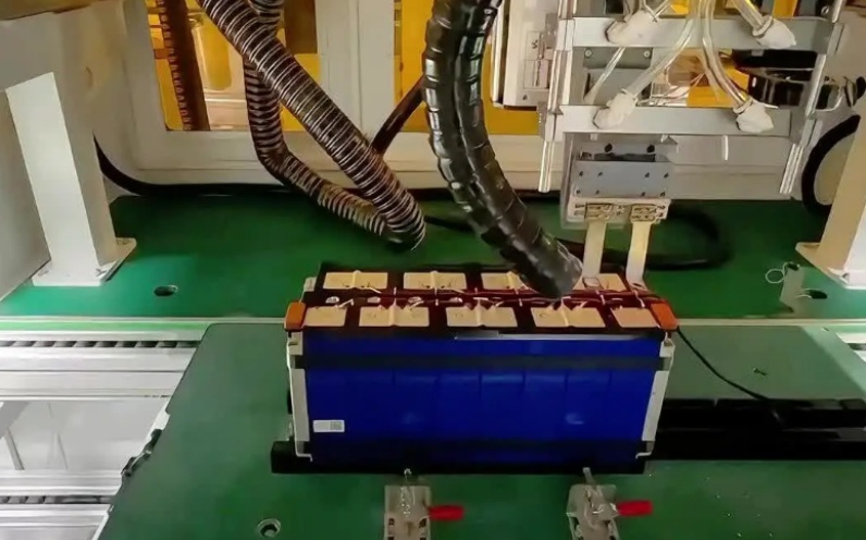 光纖激光焊接工藝參數(shù)表及優(yōu)化指南