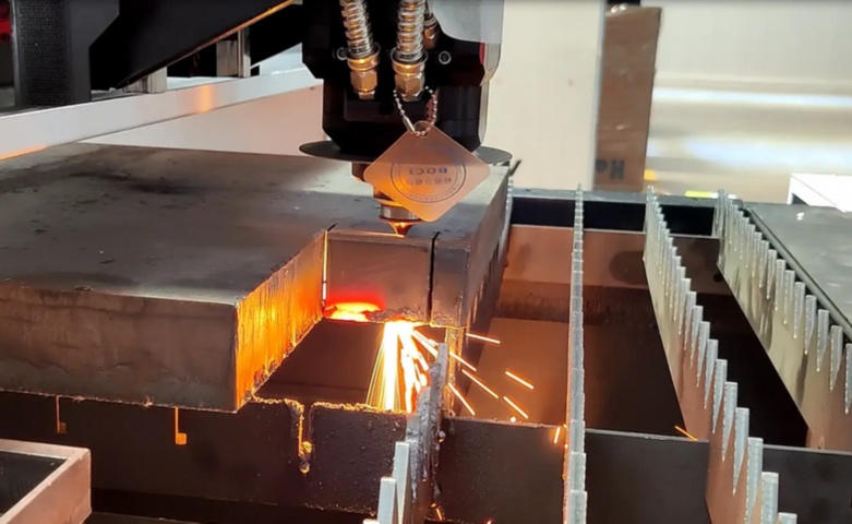 激光膜切機(jī)報(bào)價(jià)表及租賃_分期方案對(duì)比