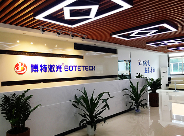 皮秒激光切割機：切割材料的全能選手